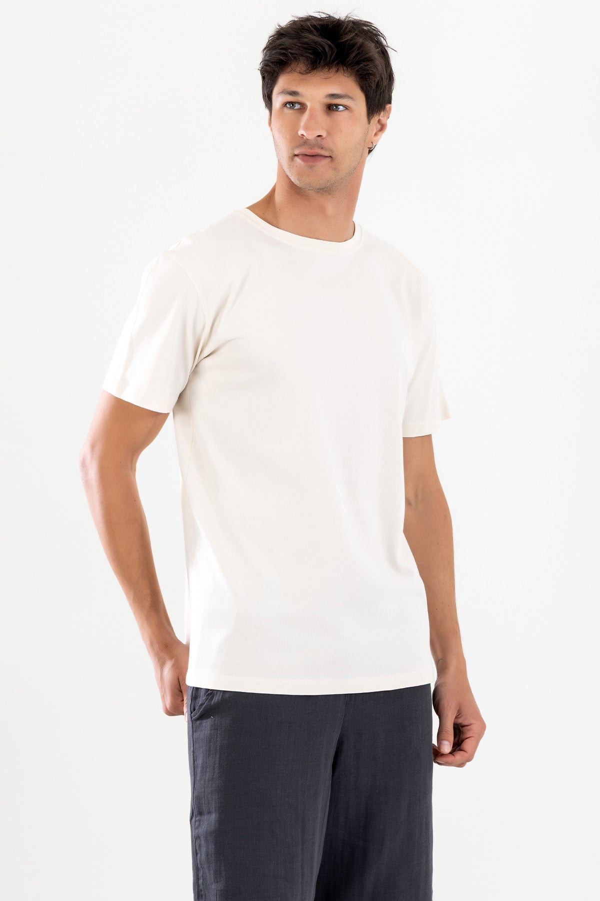 Bisiklet Yaka Erkek Basic Tişört - Krem