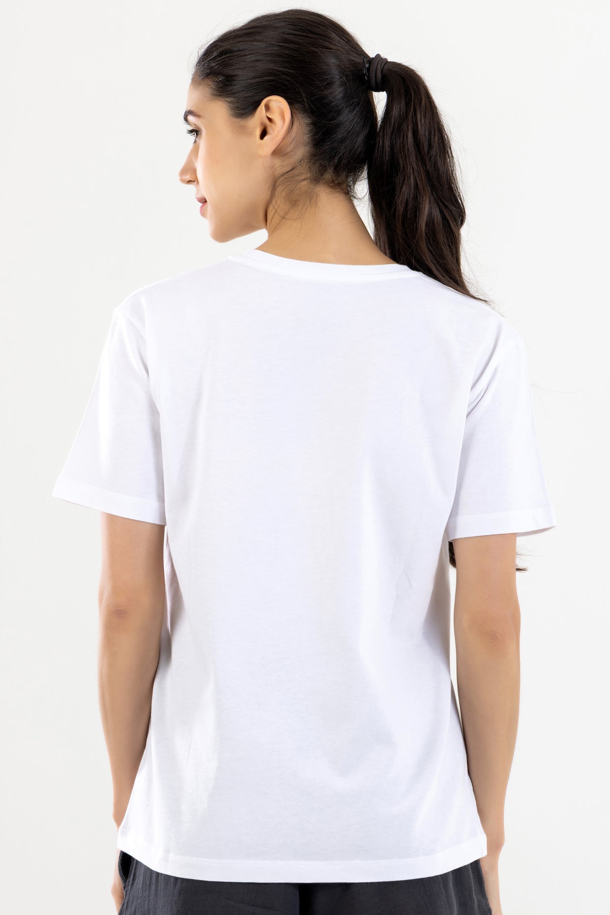 Bisiklet Yaka Kadın Basic Tişört - Beyaz