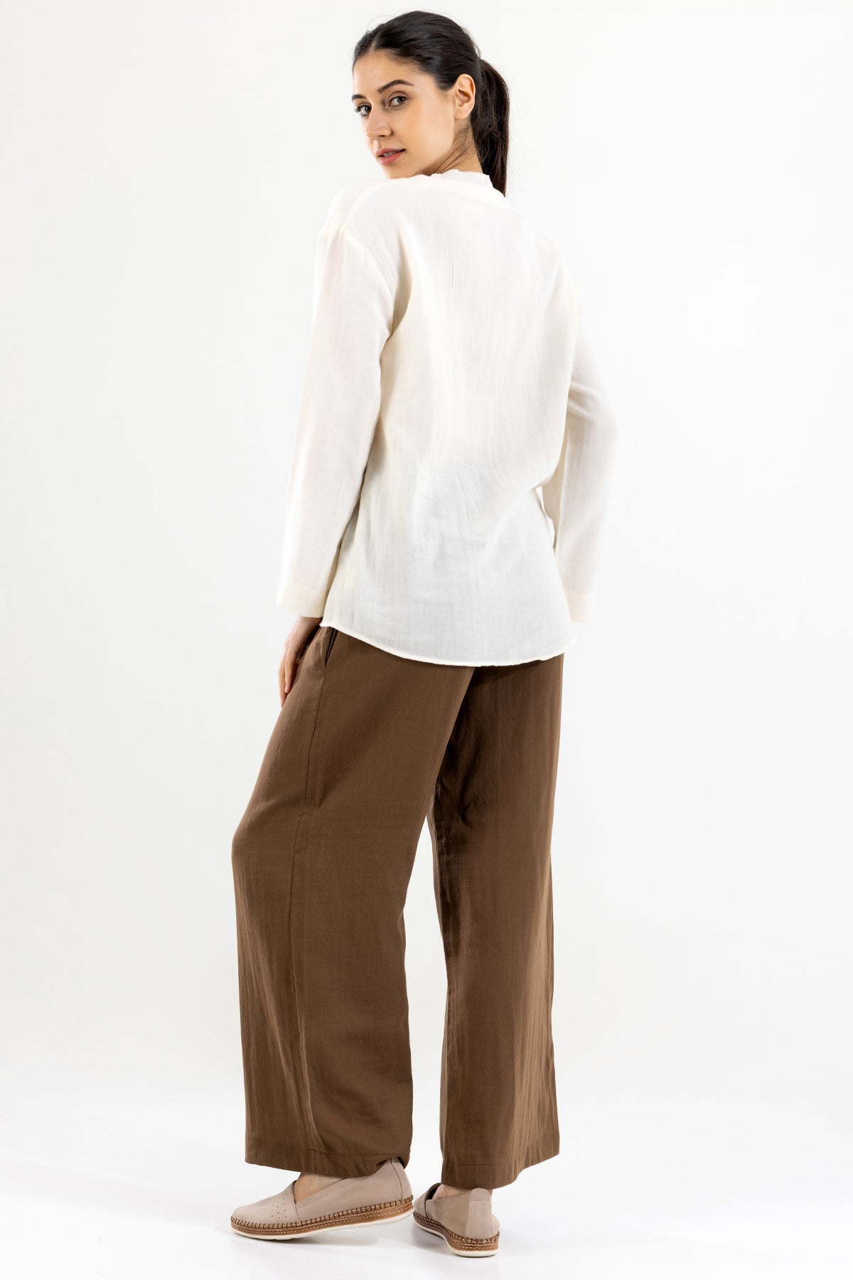 Dökümlü Bol Paça Kadın Müslin Pantolon - Kahverengi